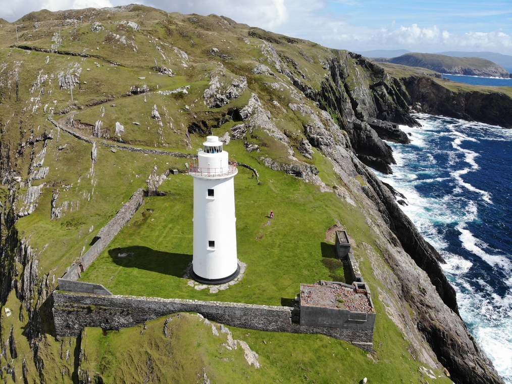 Ardnakinna lighthouse